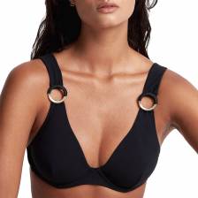 Бюстгалтер трикутник