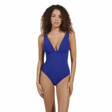 Для пляжу цільний купальник